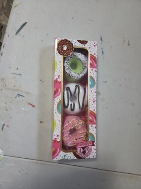Donut Bathbomb Gift Set - Pink, White, Green